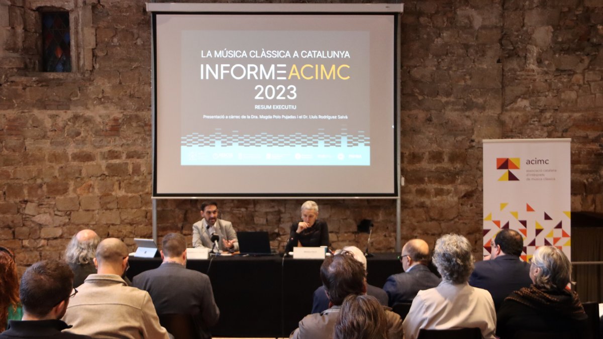 Imagen de la presentación del informe ‘La música clásica en Cataluña’, a cargo de Lluís Rodríguez y Magda Polo