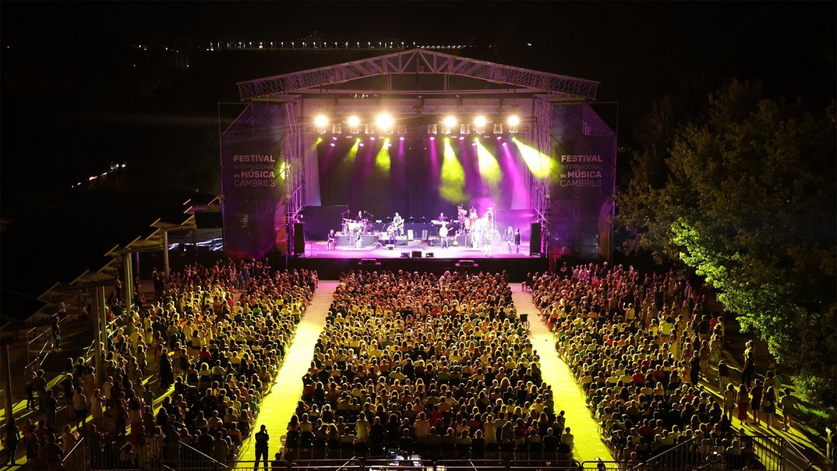 El parque del Pinaret durante una de las ediciones del Festival Internacional de Música de Cambrils.