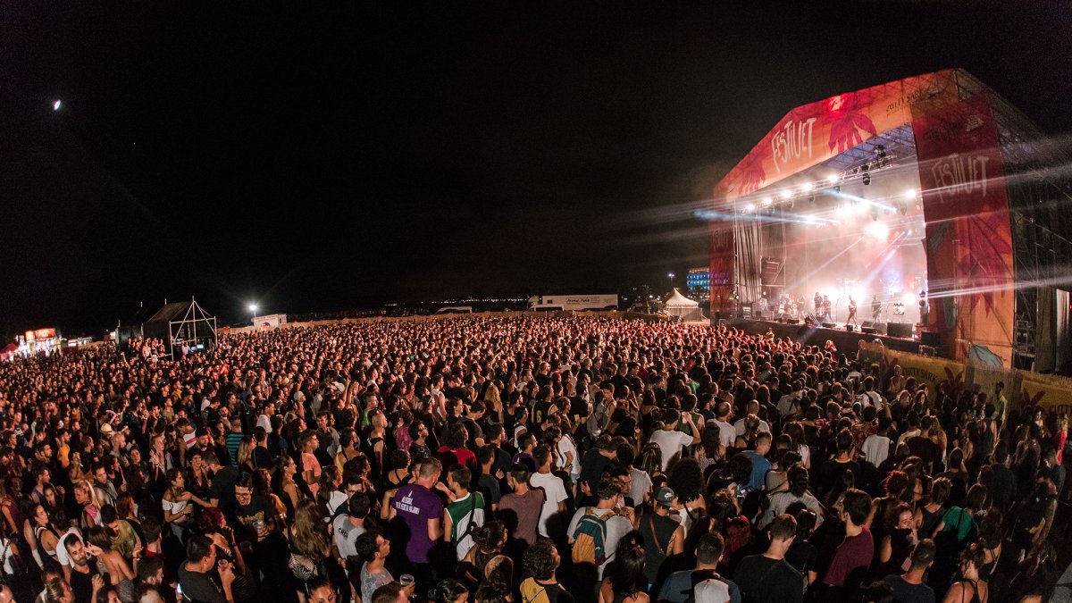 Edición del Festiuet de 2019 en la playa de Coma-ruga.