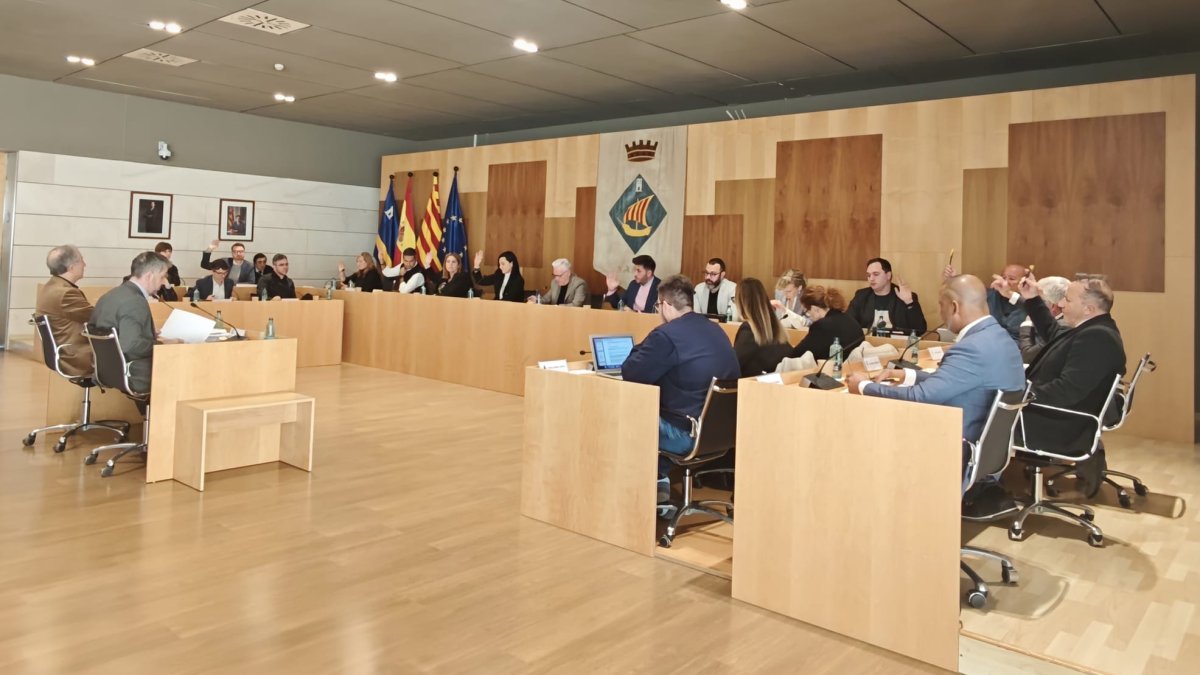 Imagen del último pleno municipal del Ayuntamiento de Salou