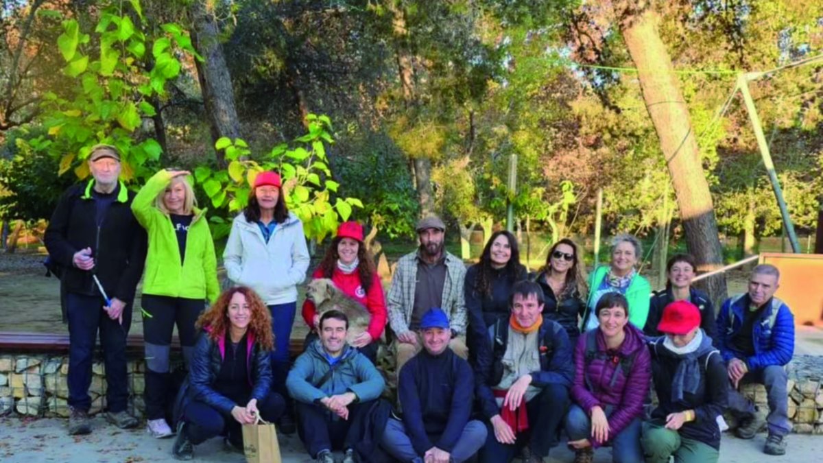 Miembros del grupo en el 59.º día del Camino de Montaña de la FEEC, el pasado mes de noviembre.