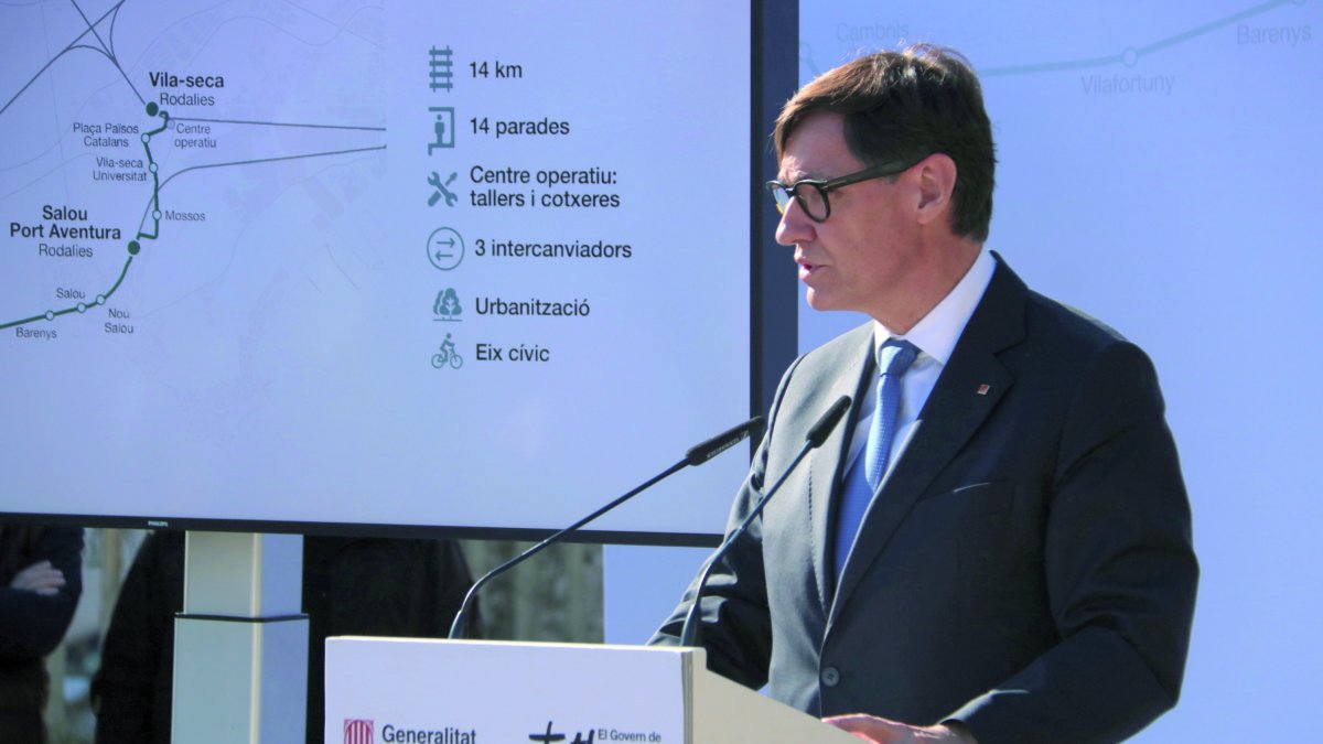 Fotografia de Salvador Illa, president de la Generalitat de Catalunya, durant l’acte de presentació del TramCamp.
