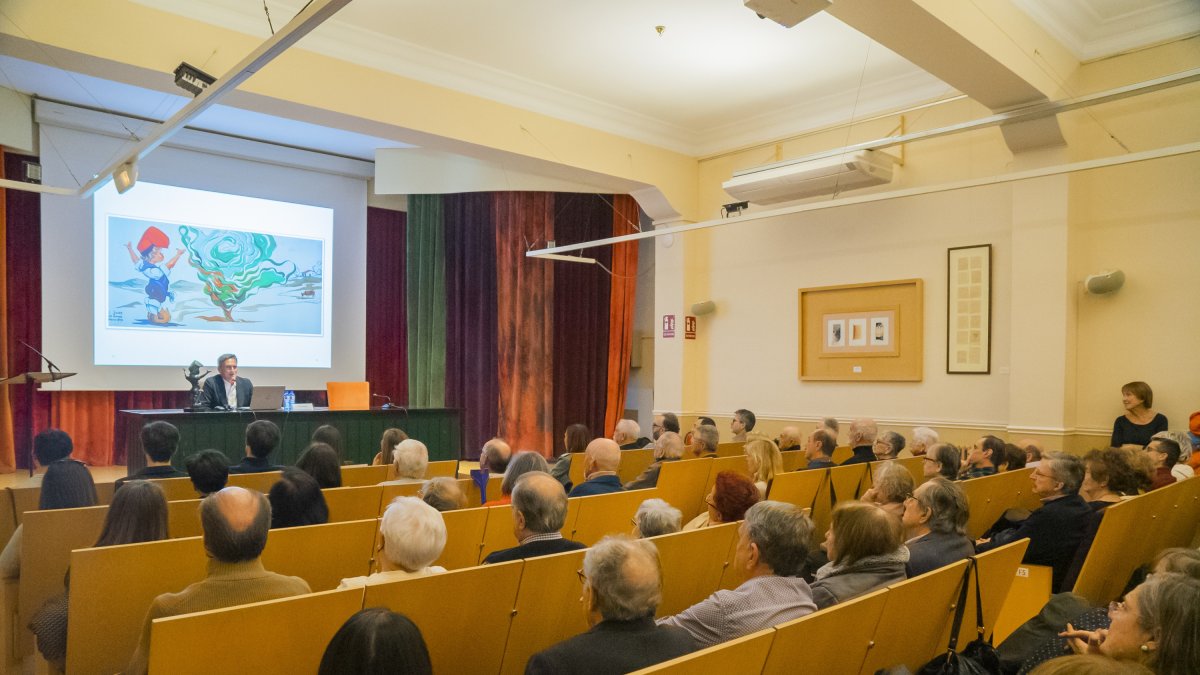 La Sala Emili Argilaga del Centre de Lectura es va omplir per recordar la vida i obra de Josep Maria Baiges.