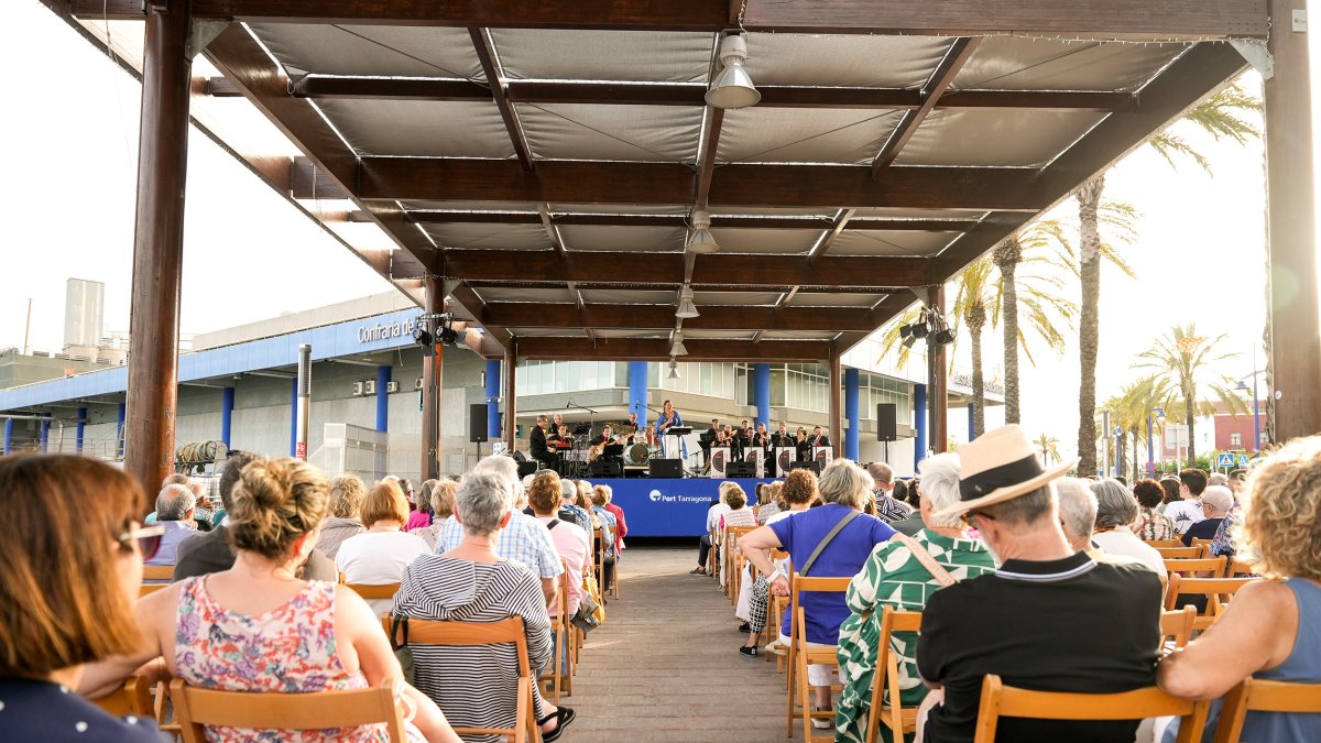Un concert organitzat pel Port de Tarragona al Serrallo.