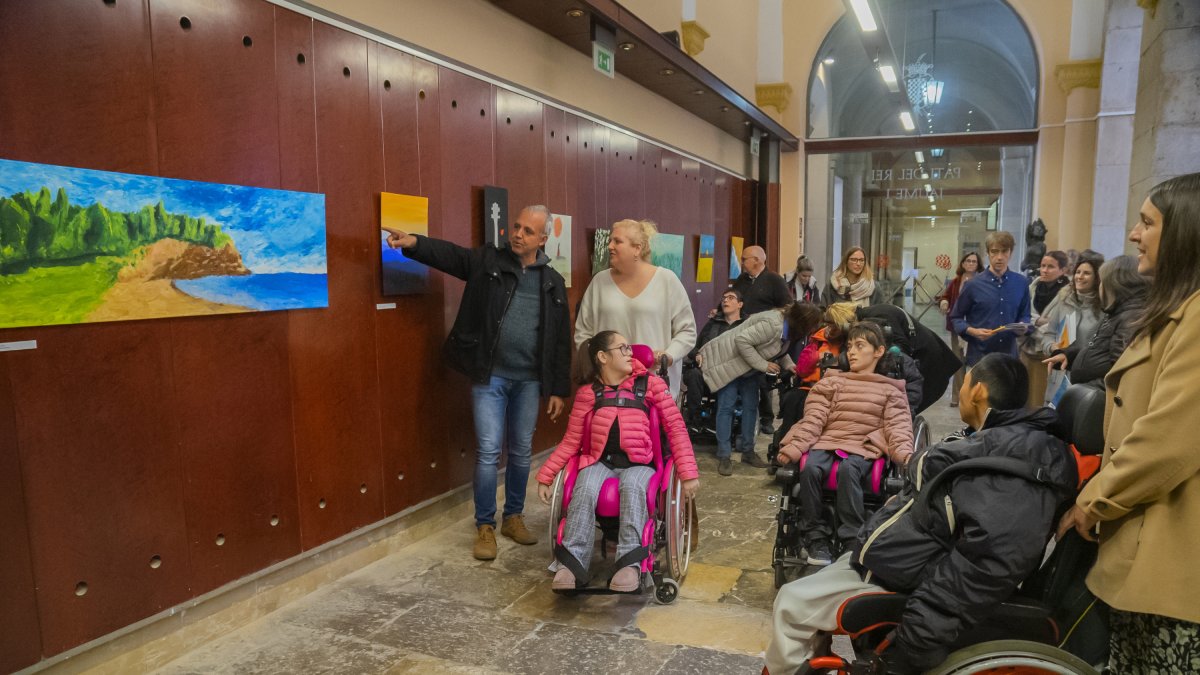 La mostra es podrà visitar de forma gratuïta al pati de l’Ajuntament fins al 19 de febrer.