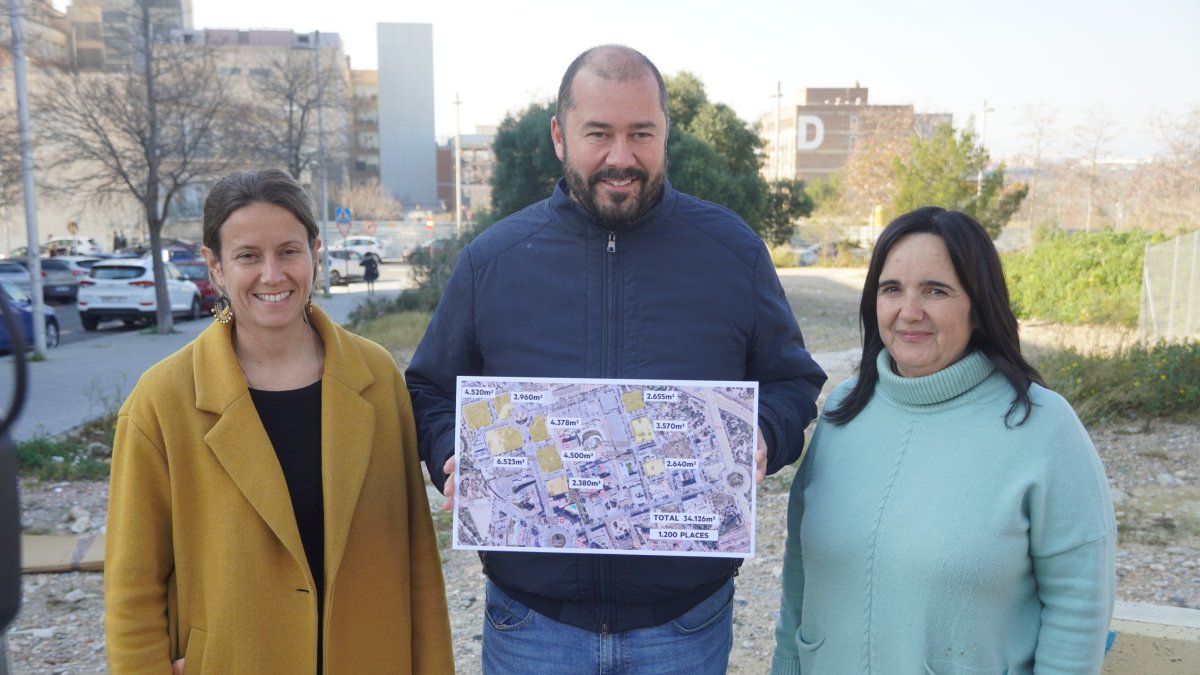 ERC quiere que se haga como con el aparcamiento del cementerio y que el Ayuntamiento pague un alquiler.