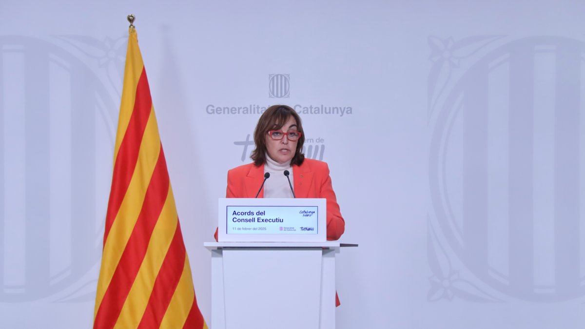 La portavoz del Govern, Sílvia Paneque, en rueda de prensa después del Consejo Ejecutivo