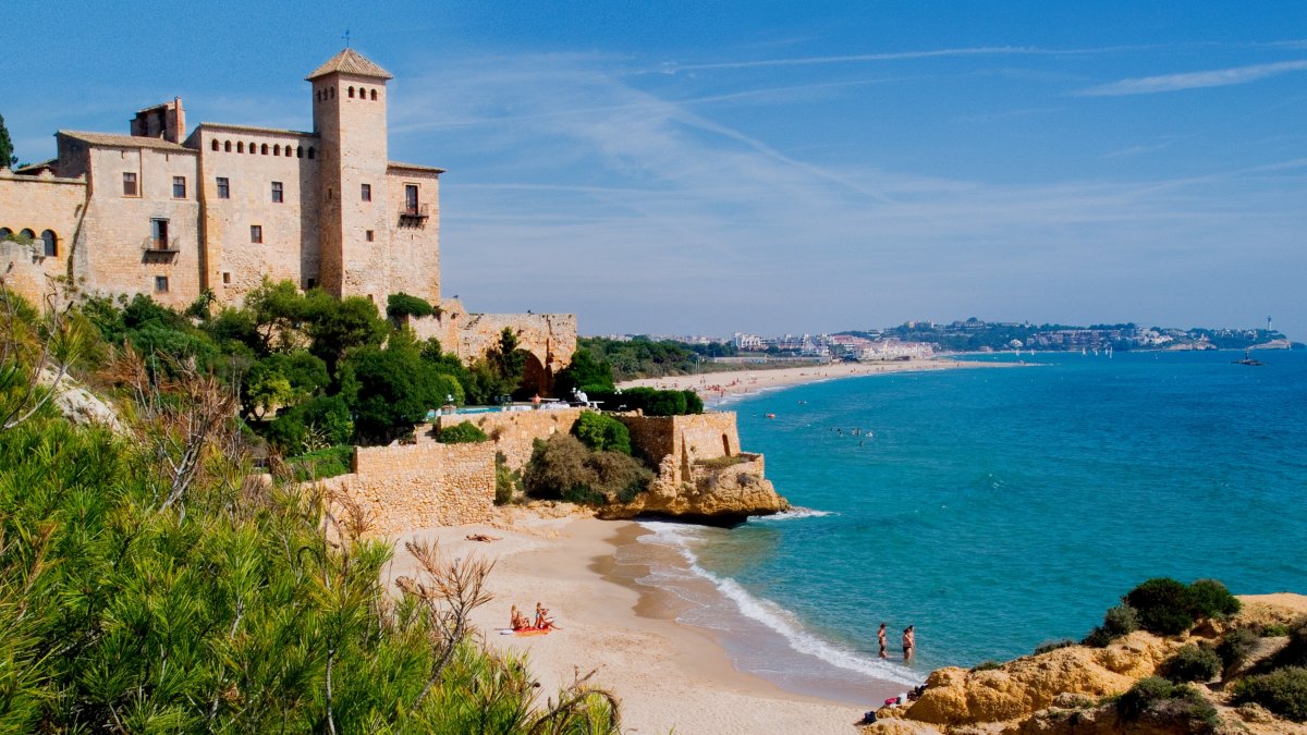 Amb aquestes visites es vol posar en valor el Camí de Ronda pel seu valor paisatgístic i històric.