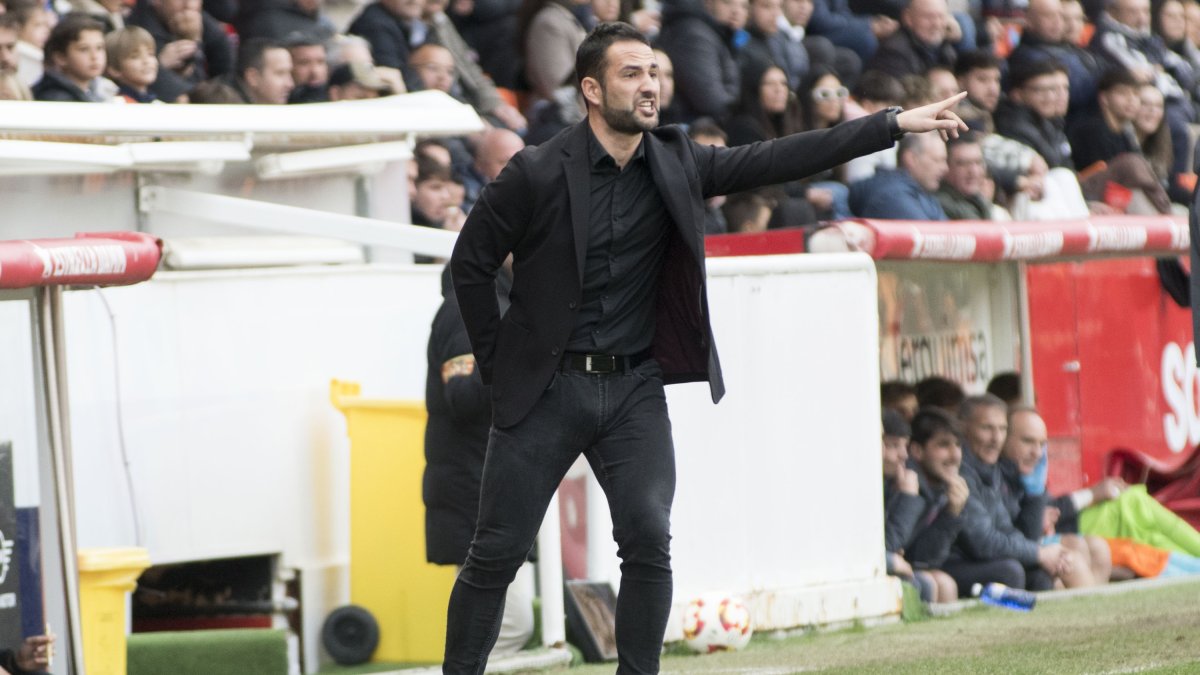 El técnico del Nàstic, Dani Vidal, durante el último partido en el Nuevo Estadio contra el Bilbao Athletic.