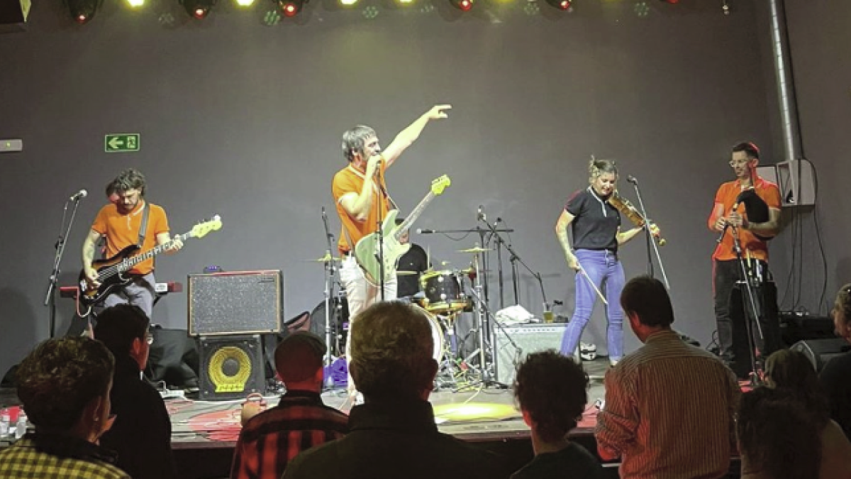 Fotografia d’arxiu d’una actuació musical a la sala Lo Submarino de Reus.