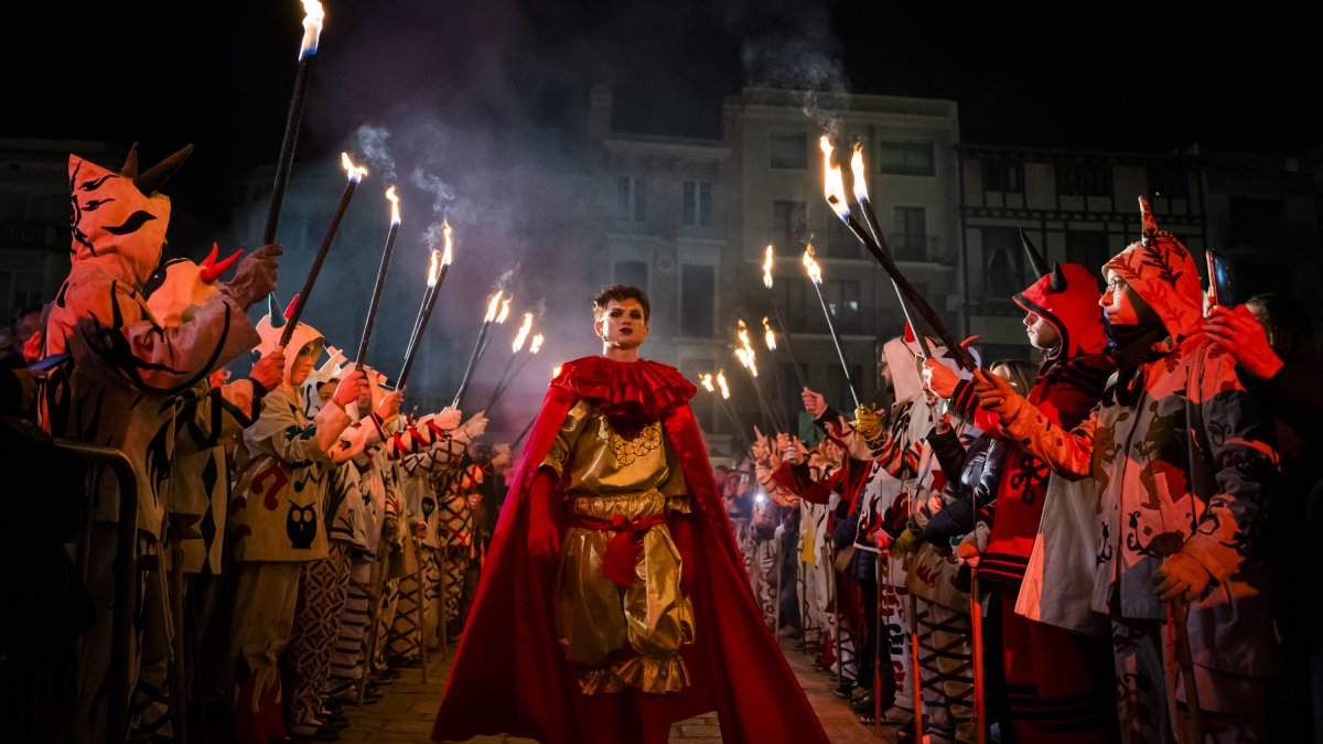 Imatge del pregó de Sa Majestat el Rei Carnestoltes de Reus.