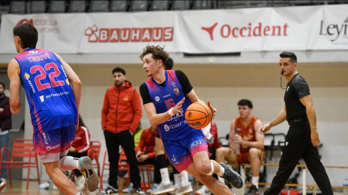 El jugador del CBT, Josep Fermí Cera, durant un partit d’aquesta temporada.