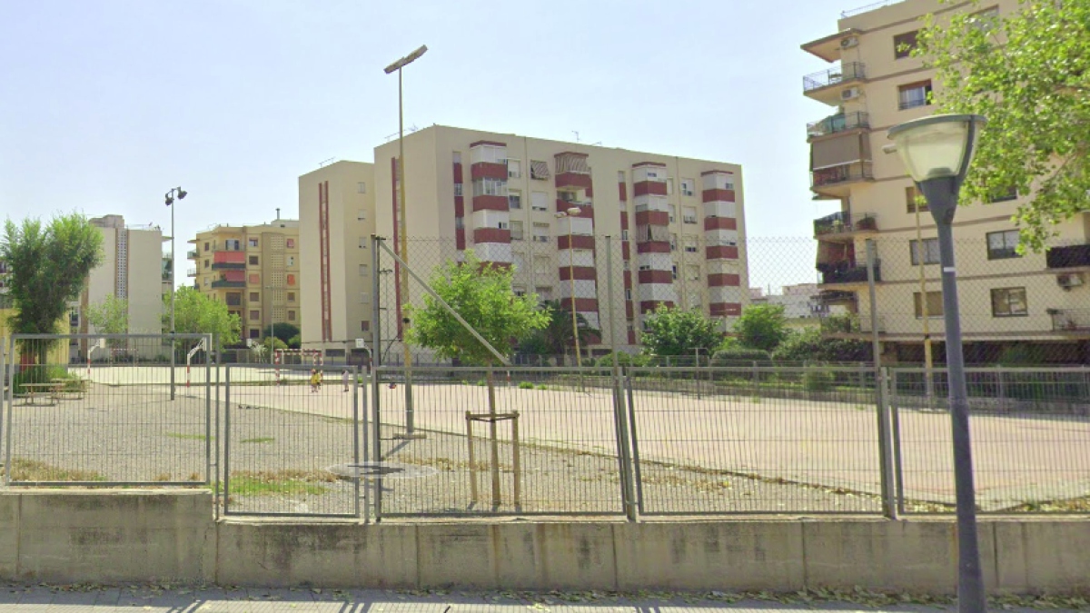 Imagen del Patio de la Escuela Los Ángeles de Torreforta.