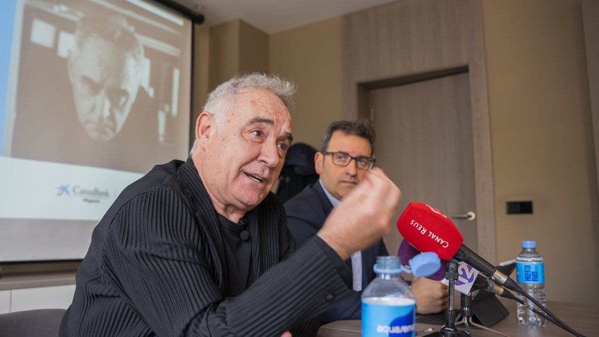Ferran Adrià visitó ayer la ciudad de Tarragona.