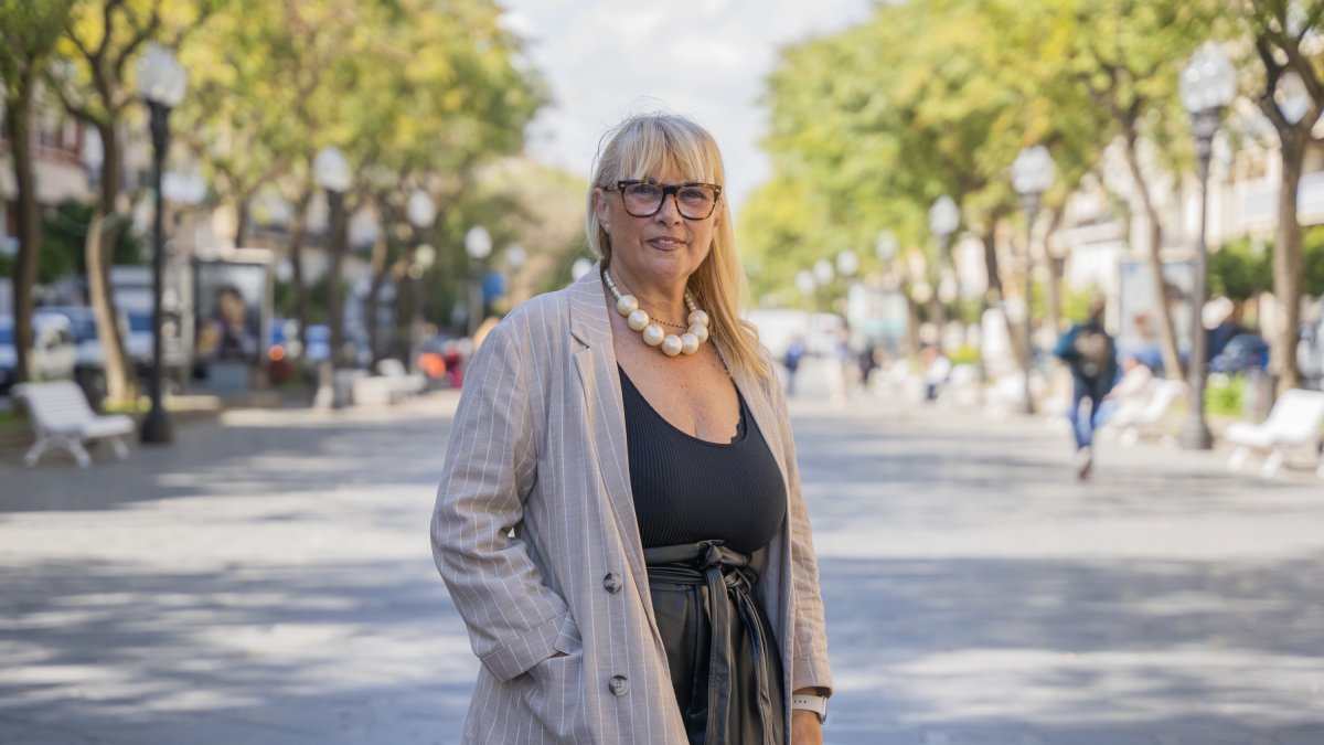 Contxi Joan és la responsable comercial del Diari Més des de la seva fundació.