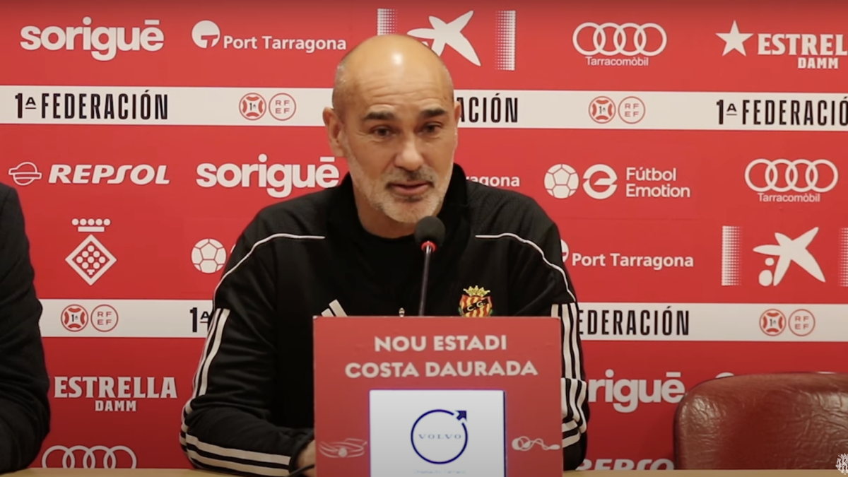 Iván Moreno en la roda de premsa posterior a l'empat de la temporada passada entre el Nàstic i el Deportivo de la Corunya (1-1).