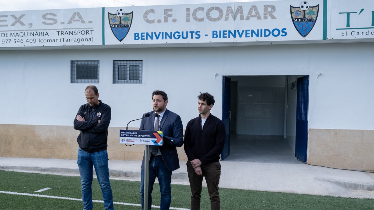 Inauguración vestuarios del campo fútbol de Icomar.