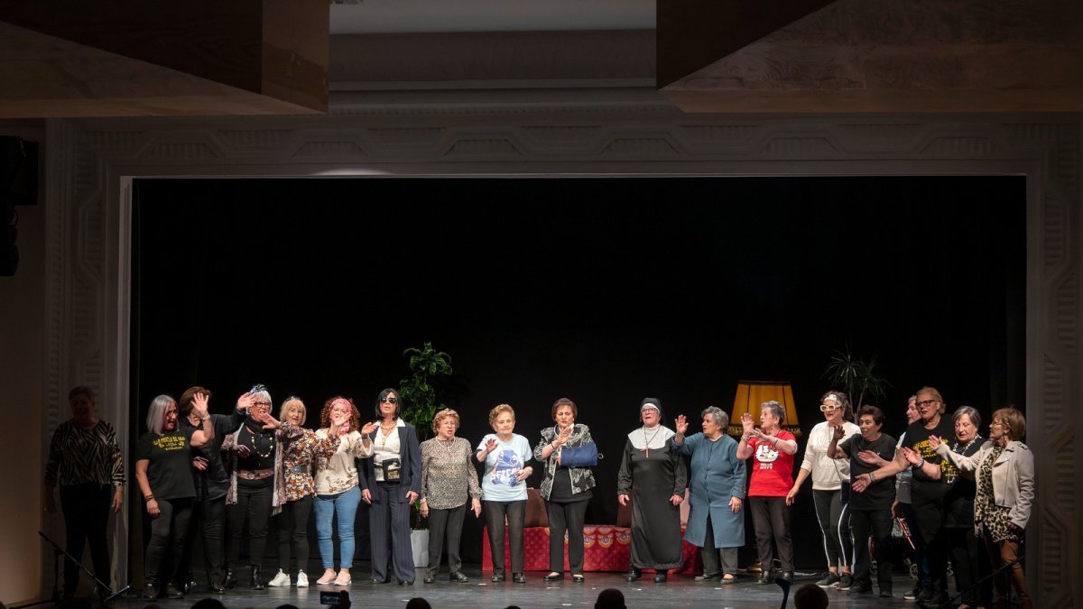 Las Chicas de Oro a l'escenari.