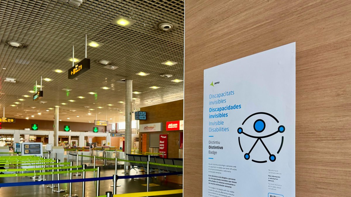 Imatge del nou distintiu de discapacitats invisibles.