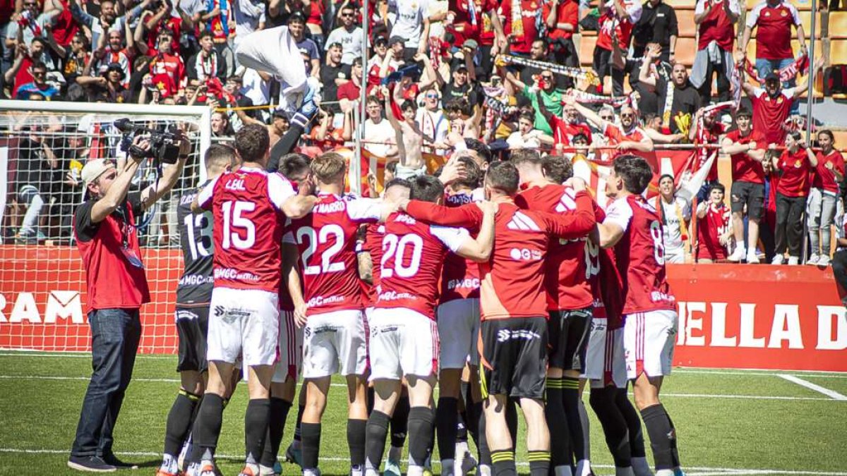 Más de 10.300 personas asistieron al partido del contra la Ponferradina en el Nou Estadi Costa Daurada.