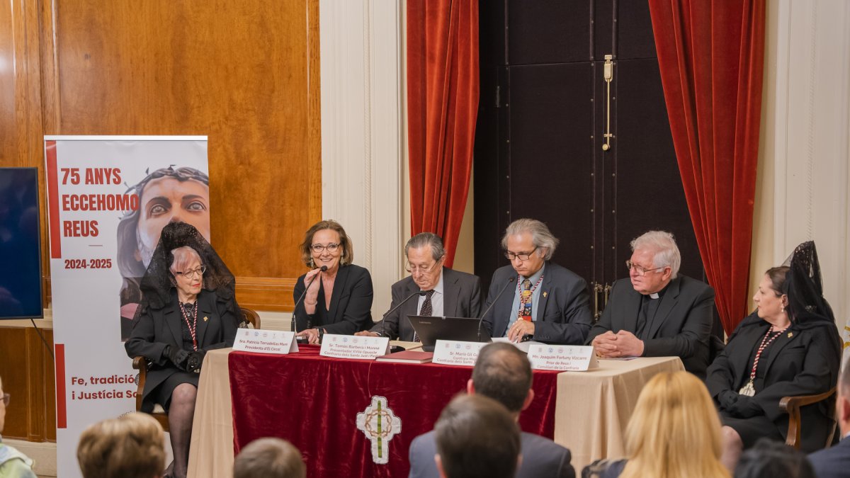 La presentació del XVII Opuscle va tenir lloc a les instal·lacions del Círcol.