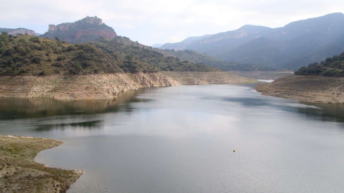 Imagen del pantano de Siurana, el jueves pasado, al 22% de su capacidad.