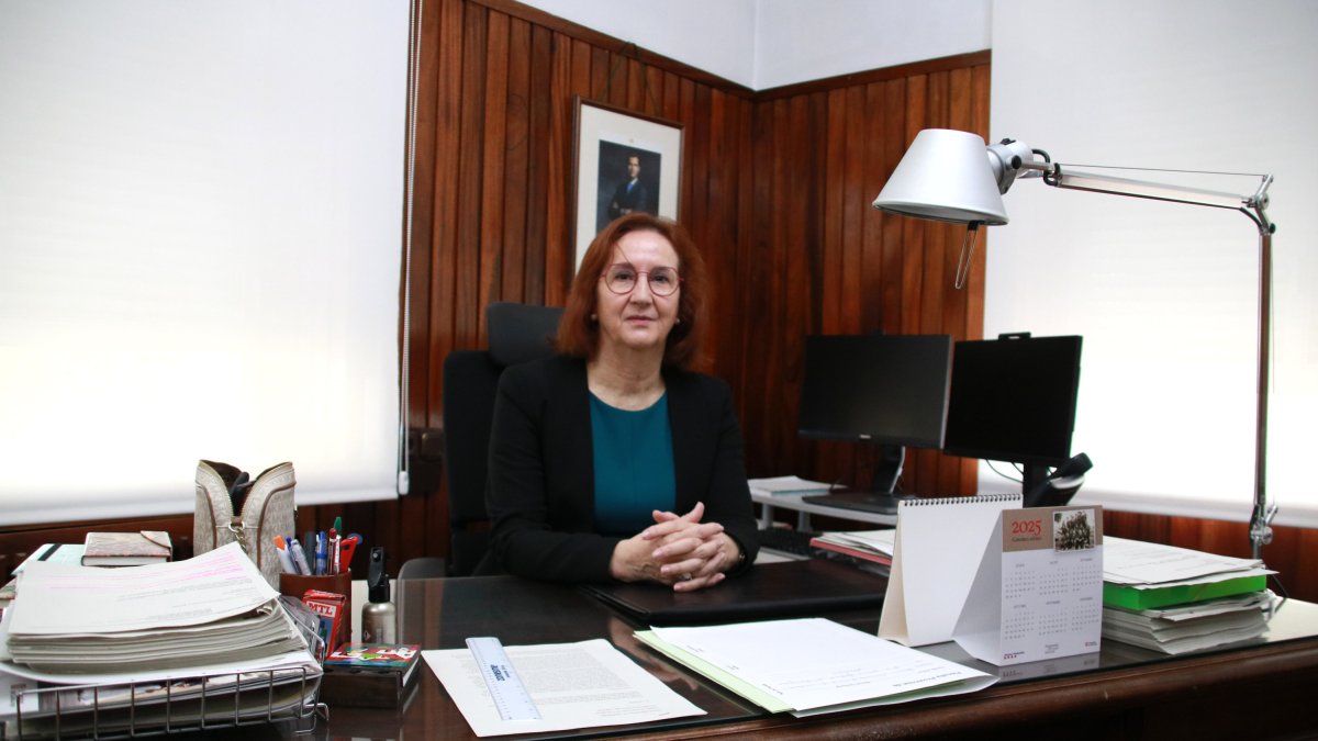 La fiscal jefe de Tarragona, Maria José Osuna, en su despacho.