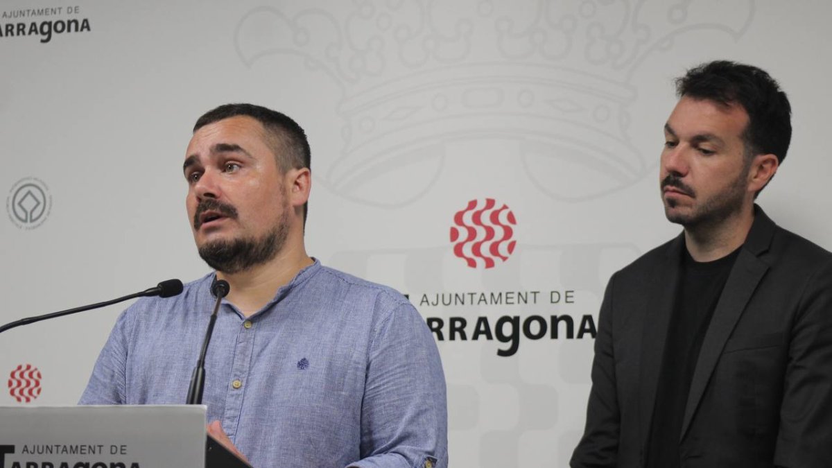 Jordi Collado i Toni Carmona durant la compareixença.