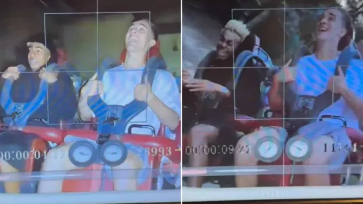 Gavi i Lamine Yamal en una atracció de PortAventura World.