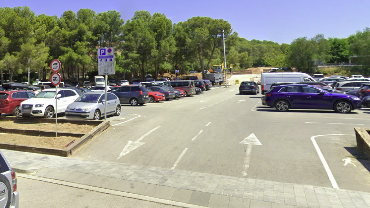 Imagen del aparcamiento de la avenida Pompeu Fabra de Salou.