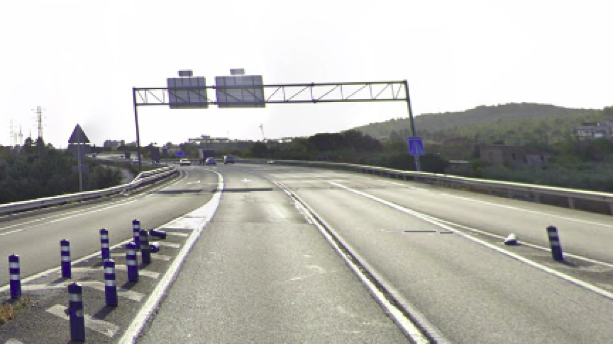 Imagen de la C-14 en su paso por Alcover.