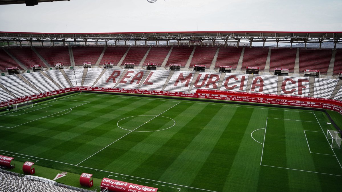 Imatge de l'estadi Enrique Roca de Múrica.