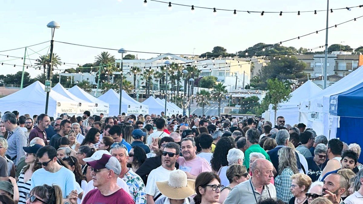 El festival contó con 20 establecimientos de restauración, 2 'foodtrucks' y 2 bodegas locales.