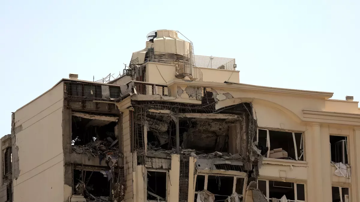 Un edifici danyat a l’Iran com a conseqüència dels bombardejos israelians