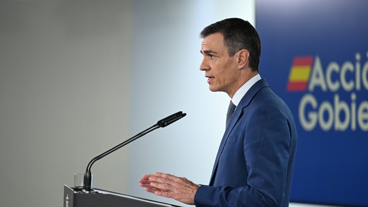 Imagen de archivo del presidente español, Pedro Sánchez, durante una comparecencia a la Moncloa