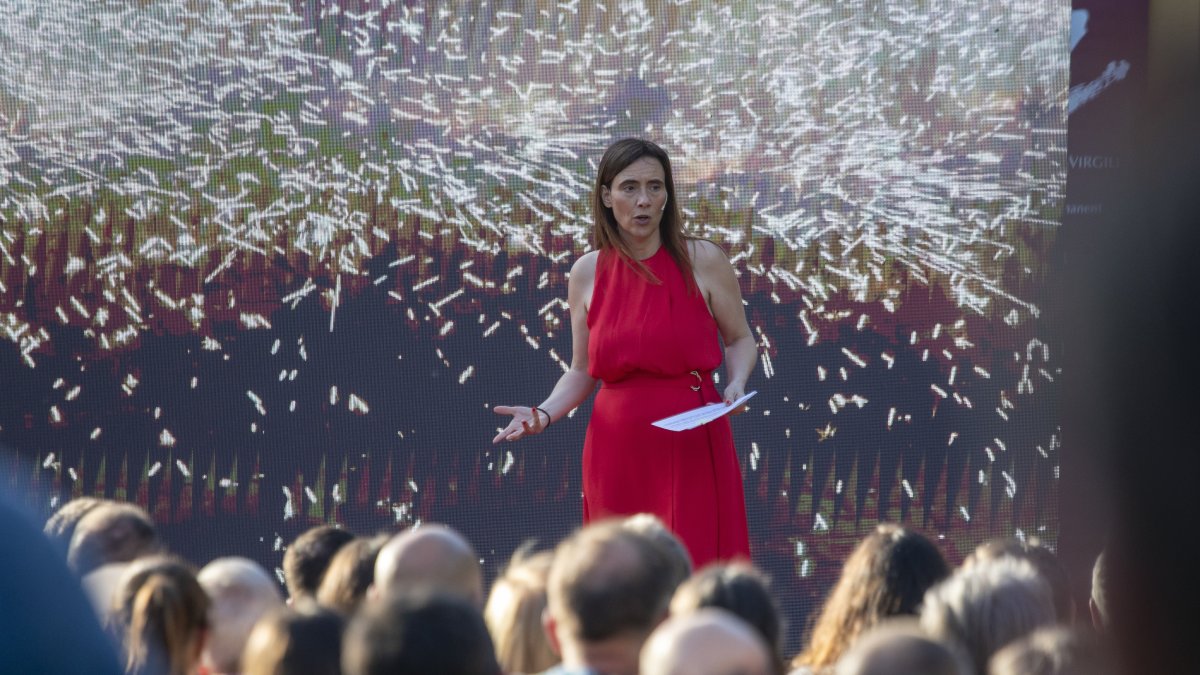 Sandra Guaita, durant un moment de la conferència.