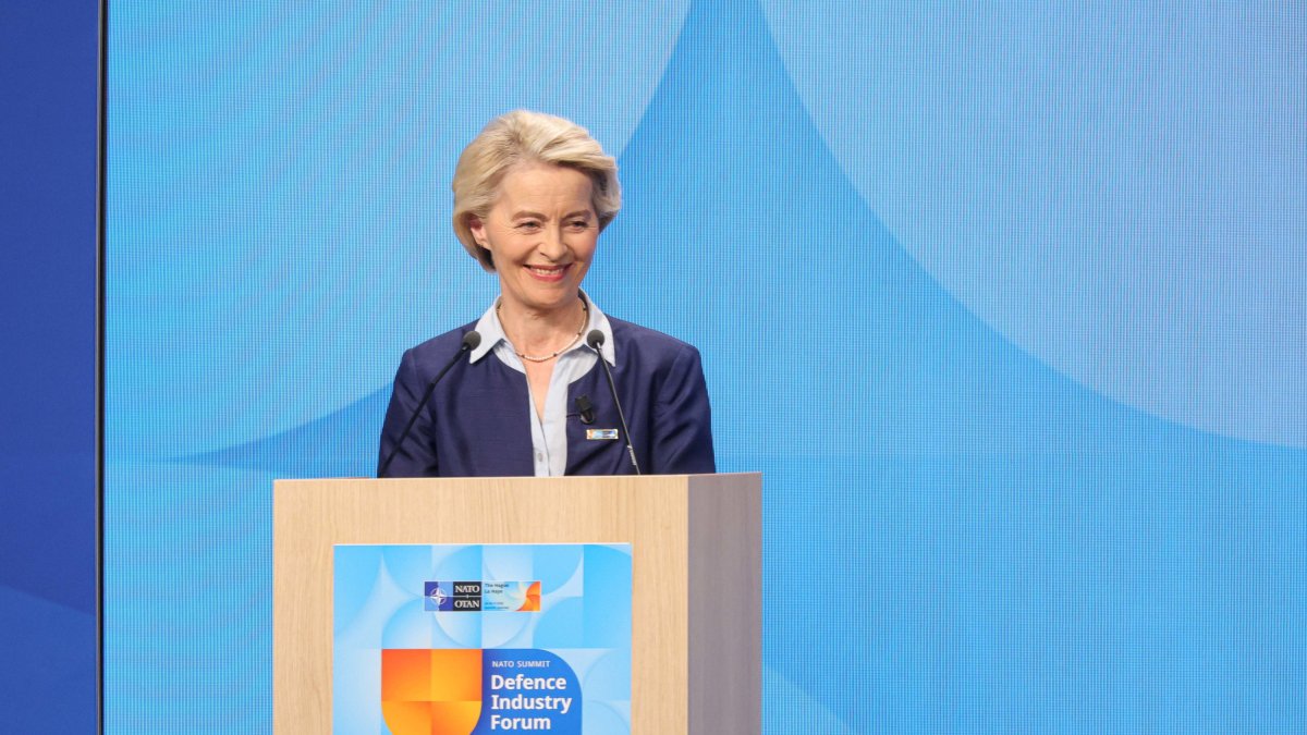 La presidenta de la Comisión Europea, Ursula Von der Leyen, durante su intervención a la cumbre anual de la OTAN.