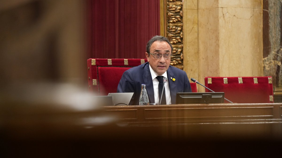 El presidente del Parlamento, Josep Rull, durante el pleno