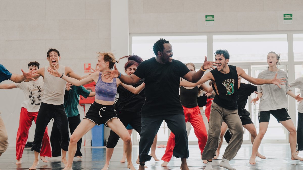 Imagen de una de las actividades organizadas en el marco del Festival Deltebre Dansa.