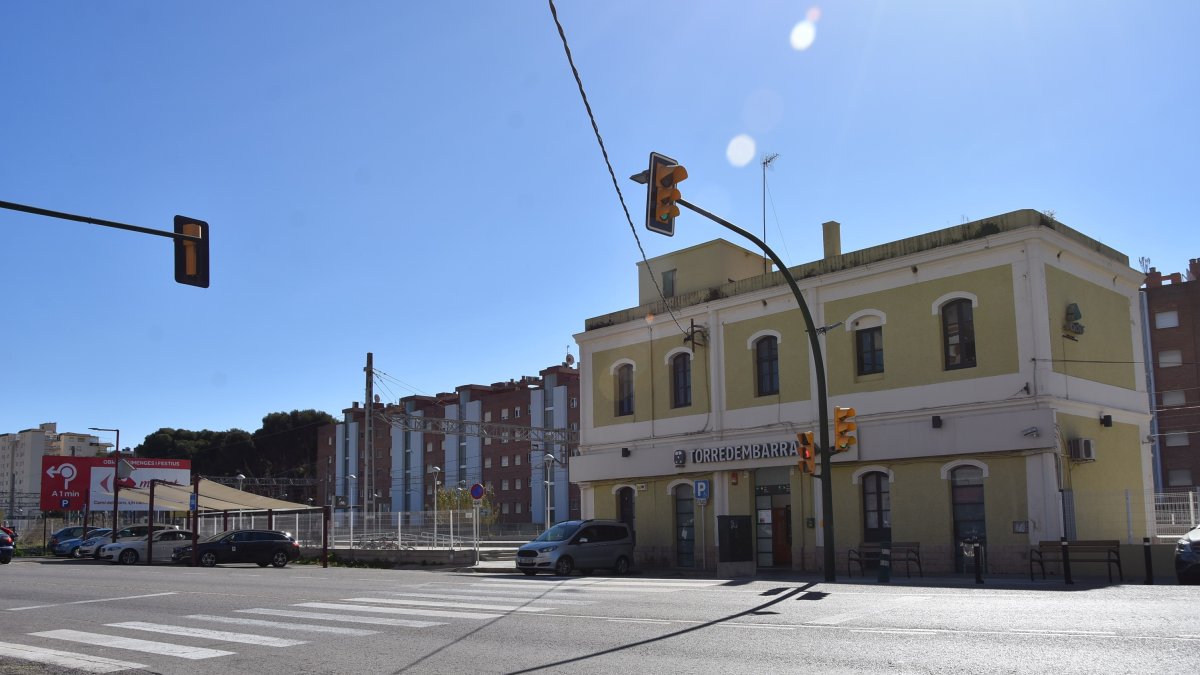 Imagen de archivo de la estación de tren de Torredembarra, por la cual pasan convoyes con sustancias potencialmente peligrosas.