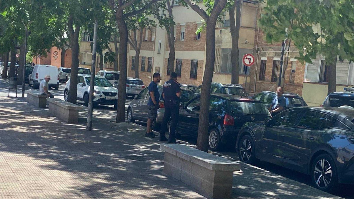 Els Mossos d'Esquadra al lloc dels fets.