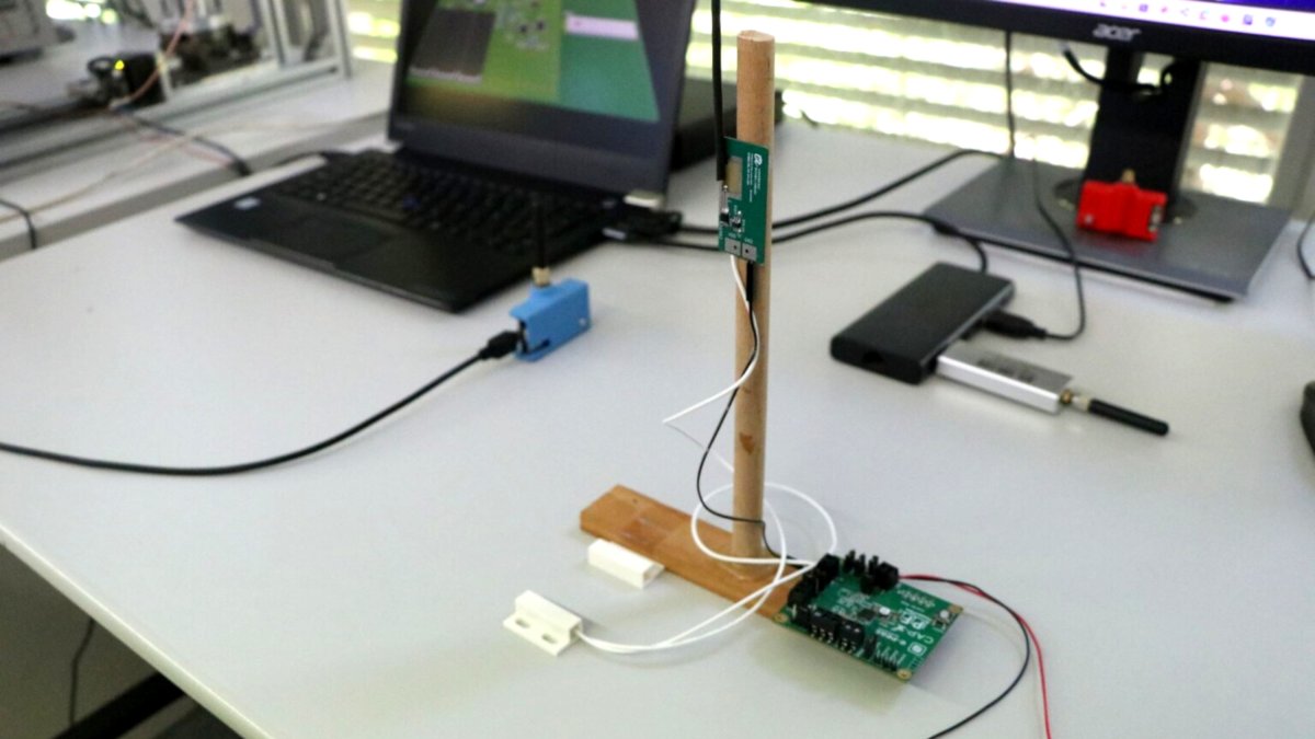 Prototipo de uno de los sensores del sistema de alarma desarrollado por el grupo de investigación NEPHOS.