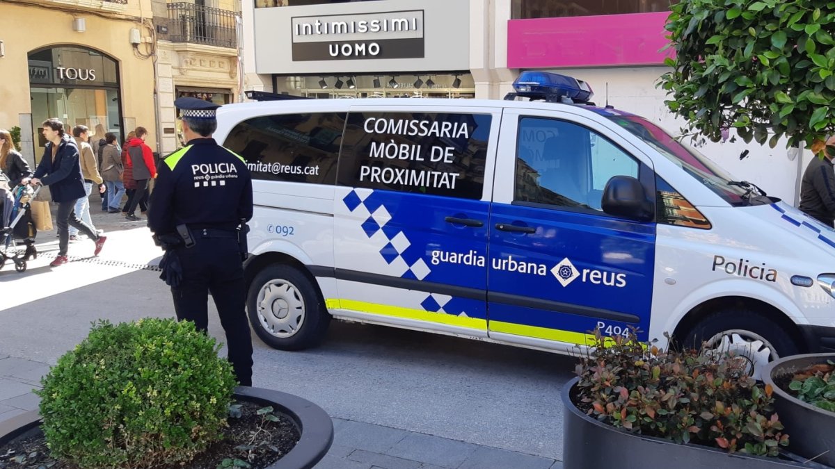 Imagen de la Comisaría Móvil de Proximidad de la Guardia Urbana de Reus.
