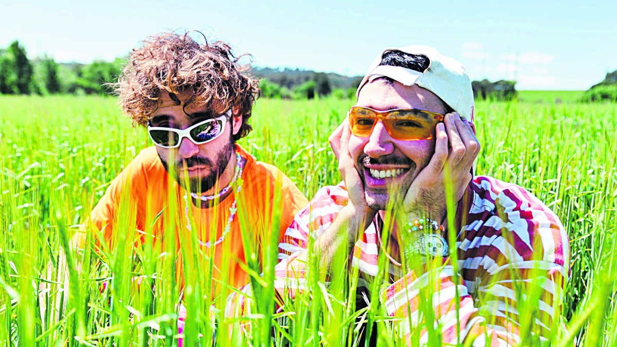 ¡Figa Flawas serán los cabezas de cartel hoy en el Festival Ascó Batega!, acompañados de Coco y DJ Naia.