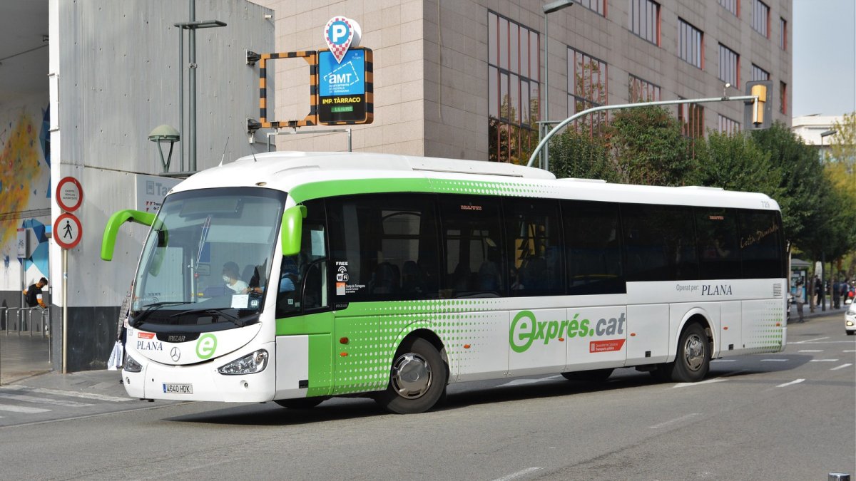 Los nuevos servicios de bus refuerzan la movilidad en el Baix Penedès.