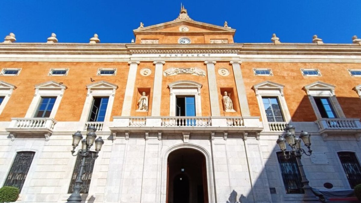 Imatge d'arxiu de la façana del Palau Municipal de l'Ajuntament de Tarragona.