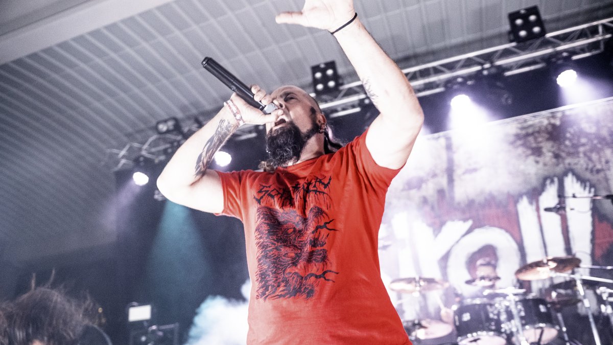 Un momento de la actuación del grupo Siroll, uno de los conciertos destacados de la edición del Castellhell Reborns de 2024.