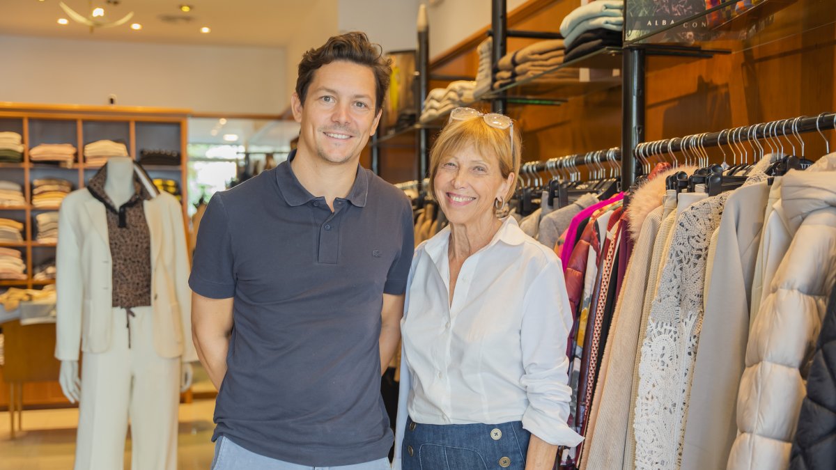 Borja Ávila i Neus Montcusí, a la botiga, la setmana passada.