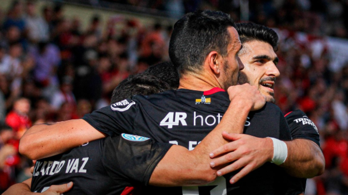 Els jugadors del Reus celebrant un gol.