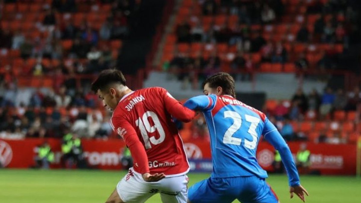 Juanda Fuentes durante el duelo.